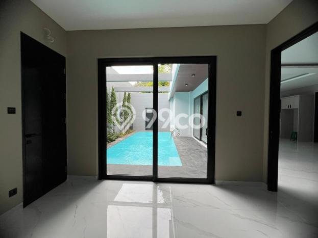 Hunian Elit LB 500m2 Siap Pakai Desain Elegan di Lebak Bulus, Jakarta Selatan Hunian Elit LB 500m2 Siap Pakai Desain Elegan di Lebak Bulus, Jakarta Selatan