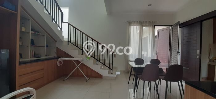 Dijual Hunian Rumah Terawat 4 KT di harapan indah, Bekasi Dijual Hunian Rumah Terawat 4 KT di harapan indah, Bekasi