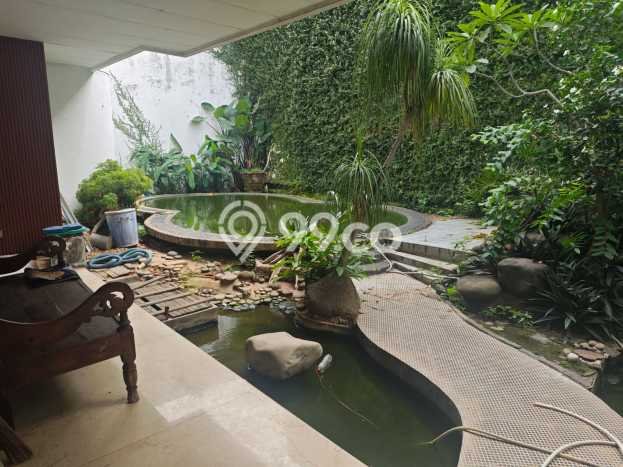 Jual Rumah Luas Elegan Dengan View Eksklusif di Cipinang, Jakarta Timur Jual Rumah Luas Elegan Dengan View Eksklusif di Cipinang, Jakarta Timur