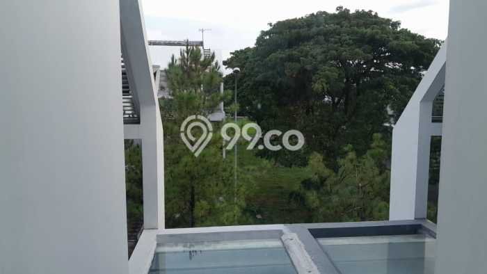 Dijual Rumah Luas Megah Dengan View Eksklusif di Harapan Indah, Bekasi Dijual Rumah Luas Megah Dengan View Eksklusif di Harapan Indah, Bekasi