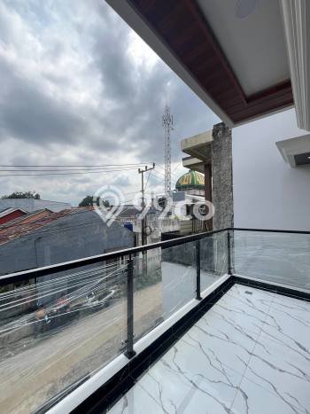 Jual Rumah Bagus Siap Huni LB 135m2 di Cipayung, Depok Jual Rumah Bagus Siap Huni LB 135m2 di Cipayung, Depok