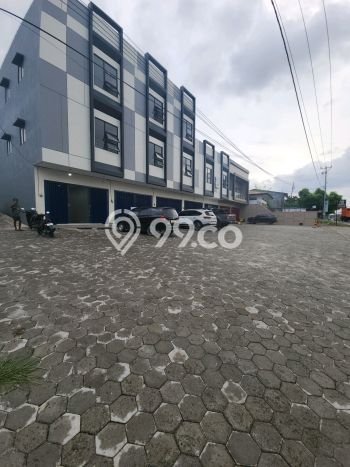 Ruko Disewa di Kelapa Lima, Kupang, LT 250m2 / LB 202m2 Ruko Disewa di Kelapa Lima, Kupang, LT 250m2 / LB 202m2
