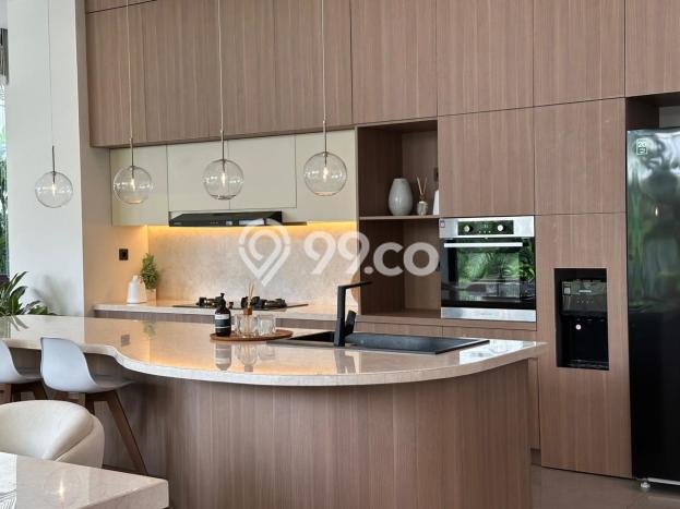 Peluang Investasi! Vila Kawasan , Ukuran 315m2m², Area Strategis dengan nilai meningkat Peluang Investasi! Vila Kawasan , Ukuran 315m2m², Area Strategis dengan nilai meningkat