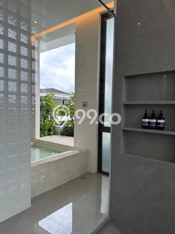 Peluang Investasi! Vila Kawasan , Ukuran 315m2m², Area Strategis dengan nilai meningkat Peluang Investasi! Vila Kawasan , Ukuran 315m2m², Area Strategis dengan nilai meningkat