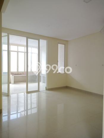 Disewakan! Rumah 3 Kamar Tidur &
3 Kamar Mandi di Pakuwon Indah, Surabaya Disewakan! Rumah 3 Kamar Tidur &
3 Kamar Mandi di Pakuwon Indah, Surabaya
