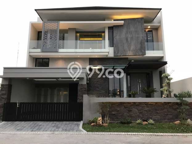 Rumah Elit Modern Siap Huni di Citraland Surabaya Rumah Elit Modern Siap Huni di Citraland Surabaya