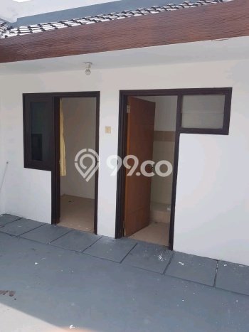 Sewa Rumah Murah di Citraland Surabaya dengan 2 Kamar Tidur Sewa Rumah Murah di Citraland Surabaya dengan 2 Kamar Tidur