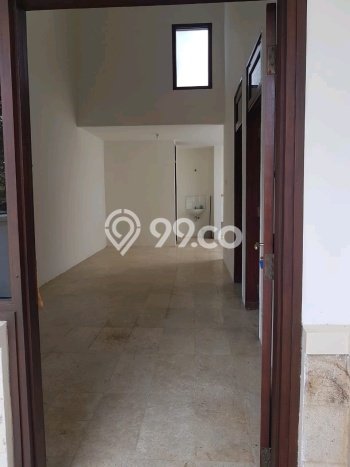 Sewa Rumah Murah di Citraland Surabaya dengan 2 Kamar Tidur Sewa Rumah Murah di Citraland Surabaya dengan 2 Kamar Tidur