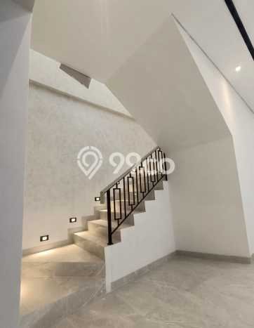 Hunian Elit LB 408m2 Siap Huni Desain Elegan di Taman Palem, Jakarta Barat Hunian Elit LB 408m2 Siap Huni Desain Elegan di Taman Palem, Jakarta Barat