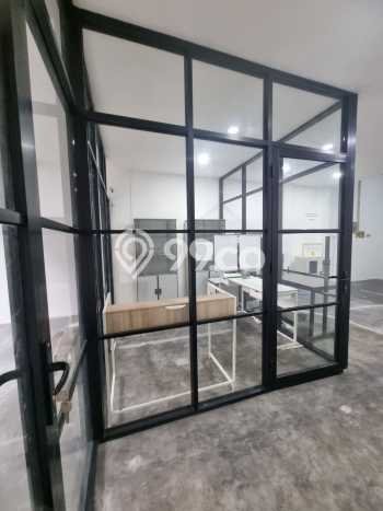 Ruko Dijual di Jakarta Utara LT 100m2 & LB 260m2 Lokasi Terbaik! Ruko Dijual di Jakarta Utara LT 100m2 & LB 260m2 Lokasi Terbaik!