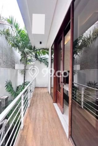 Rumah Mewah LB 270m2 Siap Huni Desain Elegan di Lebak Bulus, Jakarta Selatan Rumah Mewah LB 270m2 Siap Huni Desain Elegan di Lebak Bulus, Jakarta Selatan
