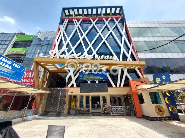 Unit Komersial Dijual di Jakarta Selatan LT 283m2 & LB 1603m2 Unit Komersial Dijual di Jakarta Selatan LT 283m2 & LB 1603m2