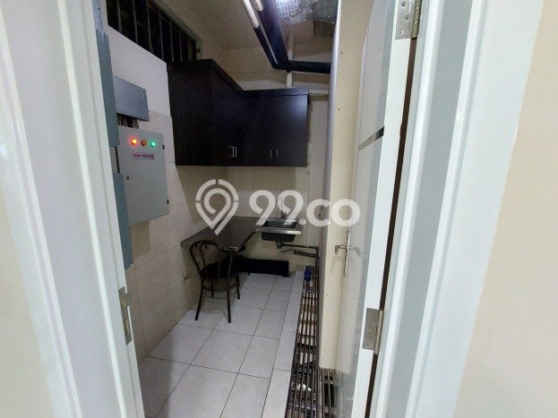 Unit Komersial Dijual di Jakarta Selatan LT 283m2 & LB 1603m2 Unit Komersial Dijual di Jakarta Selatan LT 283m2 & LB 1603m2