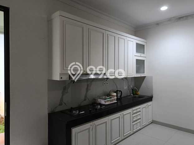 Ready to Use! Premium House LT 223m2 Desain Elegan di Cibubur Ready to Use! Premium House LT 223m2 Desain Elegan di Cibubur