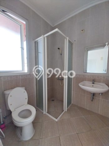 Rumah Elit Modern Tanpa Renovasi di Cibubur Jakarta Timur Rumah Elit Modern Tanpa Renovasi di Cibubur Jakarta Timur