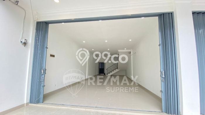 Unit Ruko Dijual di Bekasi LT 134m2 & LB 265m2 Unit Ruko Dijual di Bekasi LT 134m2 & LB 265m2