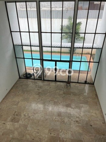 Jual Rumah Mewah Megah Dengan View Cantik di Kemang, Jakarta Selatan Jual Rumah Mewah Megah Dengan View Cantik di Kemang, Jakarta Selatan