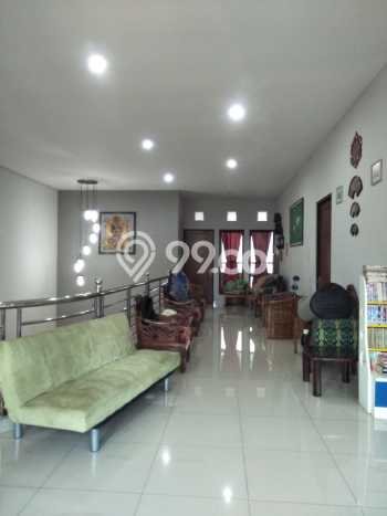 Rumah Elit LB 528m2 Siap Pakai Desain Elegan di harapan indah, Bekasi Rumah Elit LB 528m2 Siap Pakai Desain Elegan di harapan indah, Bekasi