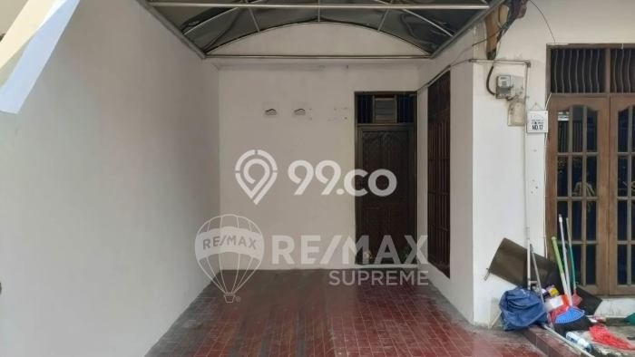 Rumah Modern 3 KT di Kayu Putih Jakarta Timur Unfurnished Rumah Modern 3 KT di Kayu Putih Jakarta Timur Unfurnished