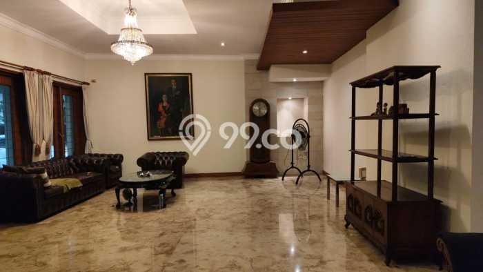 Rumah Mewah Siap Huni LT 726m2 di Kebayoran Baru, Jakarta Selatan Rumah Mewah Siap Huni LT 726m2 di Kebayoran Baru, Jakarta Selatan