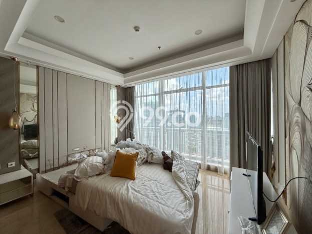 Hunian Apartemen High-Class untuk Dijual di Jakarta Selatan dengan 4 BR & 3 Kamar Mandi Hunian Apartemen High-Class untuk Dijual di Jakarta Selatan dengan 4 BR & 3 Kamar Mandi