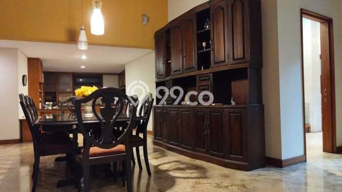Rumah Mewah Siap Huni LT 726m2 di Kebayoran Baru, Jakarta Selatan Rumah Mewah Siap Huni LT 726m2 di Kebayoran Baru, Jakarta Selatan