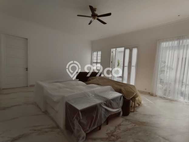 Disewakan Rumah Nyaman di Prapanca LT 700m2 / LB 800m2 Kondisi Bagus Disewakan Rumah Nyaman di Prapanca LT 700m2 / LB 800m2 Kondisi Bagus