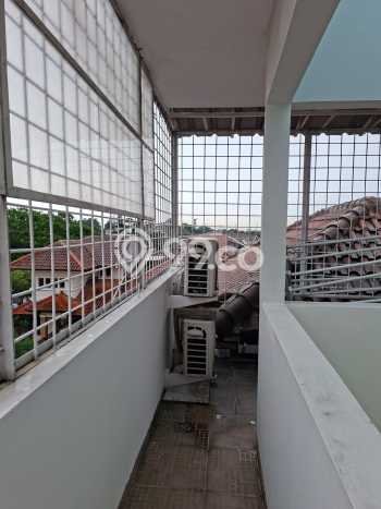 Rumah Modern Cantik 5 KT Siap Huni di Tangerang Rumah Modern Cantik 5 KT Siap Huni di Tangerang