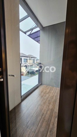 For Sale Rumah Mewah Exclusive di BSD, Tangerang Selatan For Sale Rumah Mewah Exclusive di BSD, Tangerang Selatan