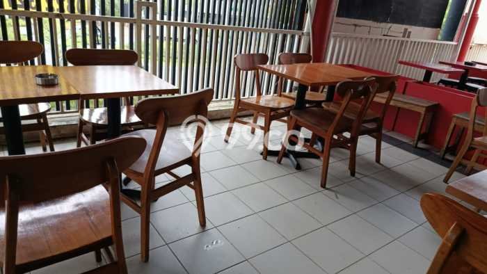 Unit Komersial Disewakan di Jakarta Barat Area Strategis Harga Kompetitif Unit Komersial Disewakan di Jakarta Barat Area Strategis Harga Kompetitif