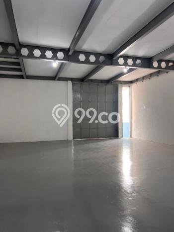 Gudang Dijual di Jakarta Barat LT 567m2 & LB 670m2 Lokasi Terbaik! Gudang Dijual di Jakarta Barat LT 567m2 & LB 670m2 Lokasi Terbaik!