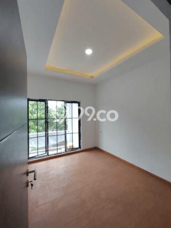 Dijual Hunian Rumah Terawat 4 KT di Meruya, Jakarta Barat Dijual Hunian Rumah Terawat 4 KT di Meruya, Jakarta Barat
