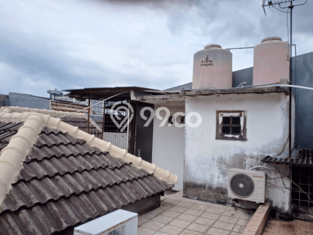 Dijual Rumah Luas Elegan Dengan View Cantik di Taman Palem, Jakarta Barat Dijual Rumah Luas Elegan Dengan View Cantik di Taman Palem, Jakarta Barat