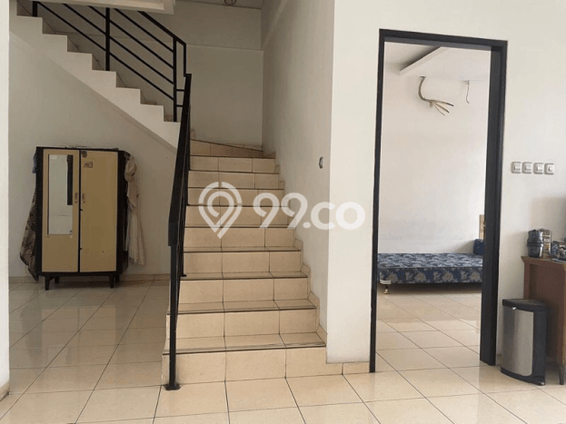 Rumah Elit Modern Tanpa Renovasi di Taman Ratu Jakarta Barat Rumah Elit Modern Tanpa Renovasi di Taman Ratu Jakarta Barat