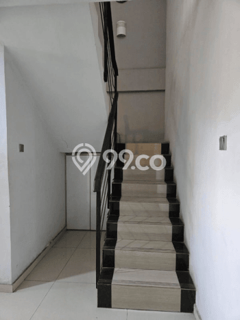 Rumah Elit LB 250m2 Siap Pakai Desain Elegan di Pluit, Jakarta Utara Rumah Elit LB 250m2 Siap Pakai Desain Elegan di Pluit, Jakarta Utara