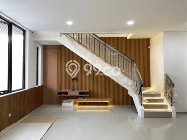 Rumah Elit Modern Tanpa Renovasi di Citra Garden Jakarta Barat Rumah Elit Modern Tanpa Renovasi di Citra Garden Jakarta Barat