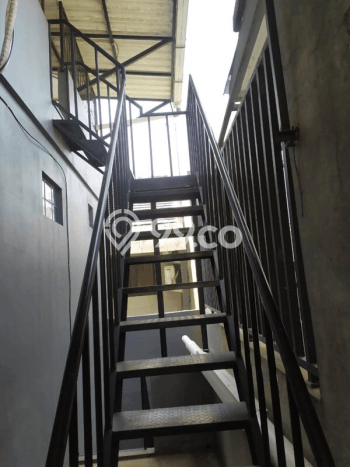 Rumah Elit Modern Tanpa Renovasi di Daan Mogot Jakarta Barat Rumah Elit Modern Tanpa Renovasi di Daan Mogot Jakarta Barat