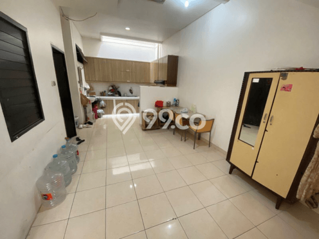 Rumah Elit Modern Tanpa Renovasi di Taman Ratu Jakarta Barat Rumah Elit Modern Tanpa Renovasi di Taman Ratu Jakarta Barat
