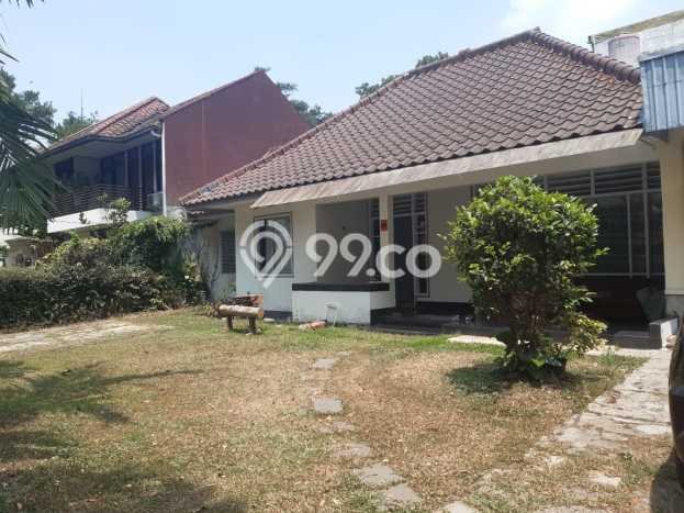 Ready to Use! Luxury House LT 420m2 Desain Elegan di Hegarmanah Ready to Use! Luxury House LT 420m2 Desain Elegan di Hegarmanah