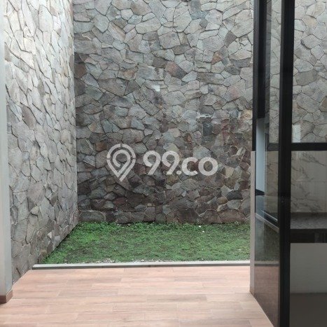 Hunian Mewah LB 300m2 Siap Huni Desain Elegan di Singgasana, Bandung Hunian Mewah LB 300m2 Siap Huni Desain Elegan di Singgasana, Bandung