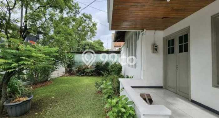 Rumah Luxury Modern Tanpa Renovasi di Riau Bandung Rumah Luxury Modern Tanpa Renovasi di Riau Bandung