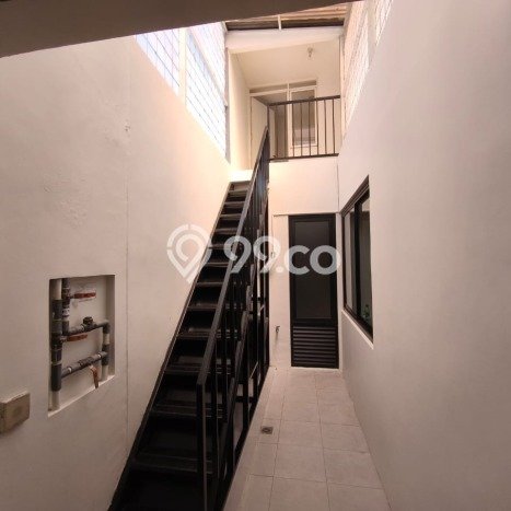Dijual Rumah Premium dengan Fasilitas Sekitar Lengkap di Kiaracondong, Bandung Dijual Rumah Premium dengan Fasilitas Sekitar Lengkap di Kiaracondong, Bandung