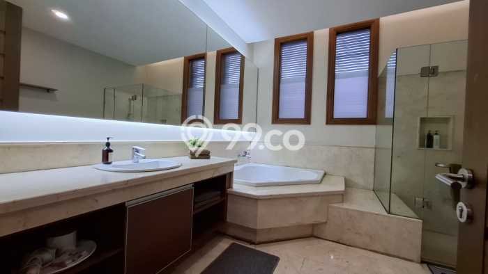 Rumah Elit LB 350m2 Siap Pakai Desain Elegan di ciumbuleuit, Bandung Rumah Elit LB 350m2 Siap Pakai Desain Elegan di ciumbuleuit, Bandung