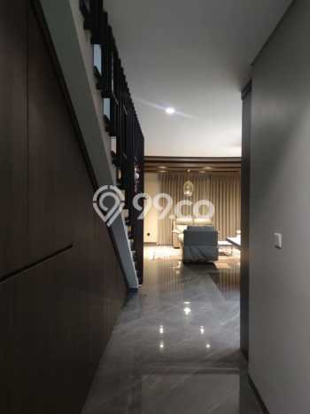 Ready to Use! Premium House LT 313m2 Desain Elegan di Setiabudi Ready to Use! Premium House LT 313m2 Desain Elegan di Setiabudi