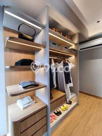 Rumah Elit Modern Tanpa Renovasi di Summarecon Bandung Bandung Rumah Elit Modern Tanpa Renovasi di Summarecon Bandung Bandung