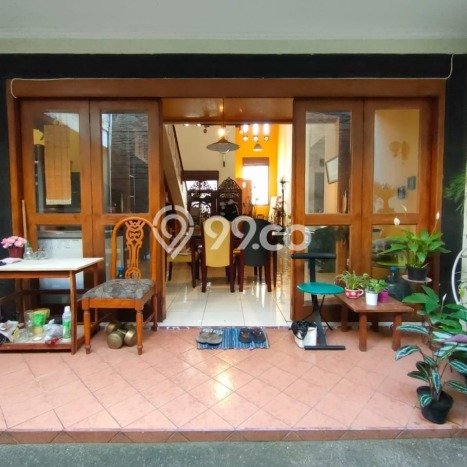 Hunian Elit LB 200m2 Siap Pakai Desain Elegan di Pajajaran, Bandung Hunian Elit LB 200m2 Siap Pakai Desain Elegan di Pajajaran, Bandung