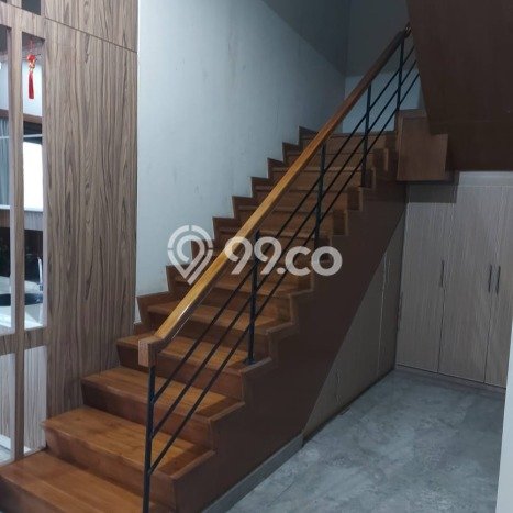 Hunian Mewah LB 475m2 Siap Pakai Desain Elegan di Kota Baru Parahyangan, Bandung Hunian Mewah LB 475m2 Siap Pakai Desain Elegan di Kota Baru Parahyangan, Bandung