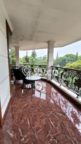 Dijual Rumah Premium dengan Fasilitas Sekitar Komplit di Batununggal, Bandung Dijual Rumah Premium dengan Fasilitas Sekitar Komplit di Batununggal, Bandung