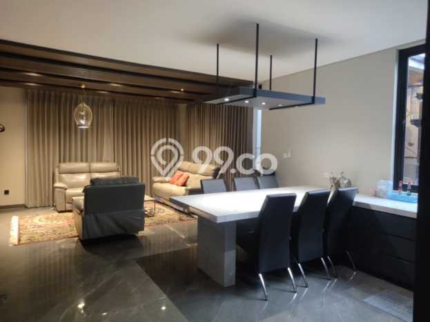 Ready to Use! Premium House LT 313m2 Desain Elegan di Setiabudi Ready to Use! Premium House LT 313m2 Desain Elegan di Setiabudi