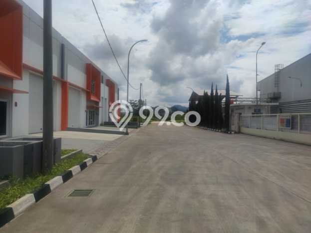 Gudang Paling Dicari LB 360m2 Dijual di Batujajar Gudang Paling Dicari LB 360m2 Dijual di Batujajar